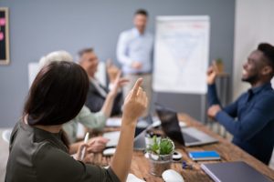 Корпоративна англійська: інвестиція у розвиток вашої компанії