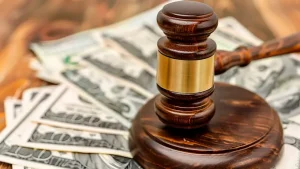 Юридична допомога при стягненні боргів: як захистити свої права та повернути кошти