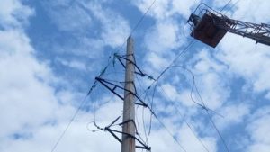 Після обстрілу Запоріжжя енергетики заживили 68,16 тисячі абонентів